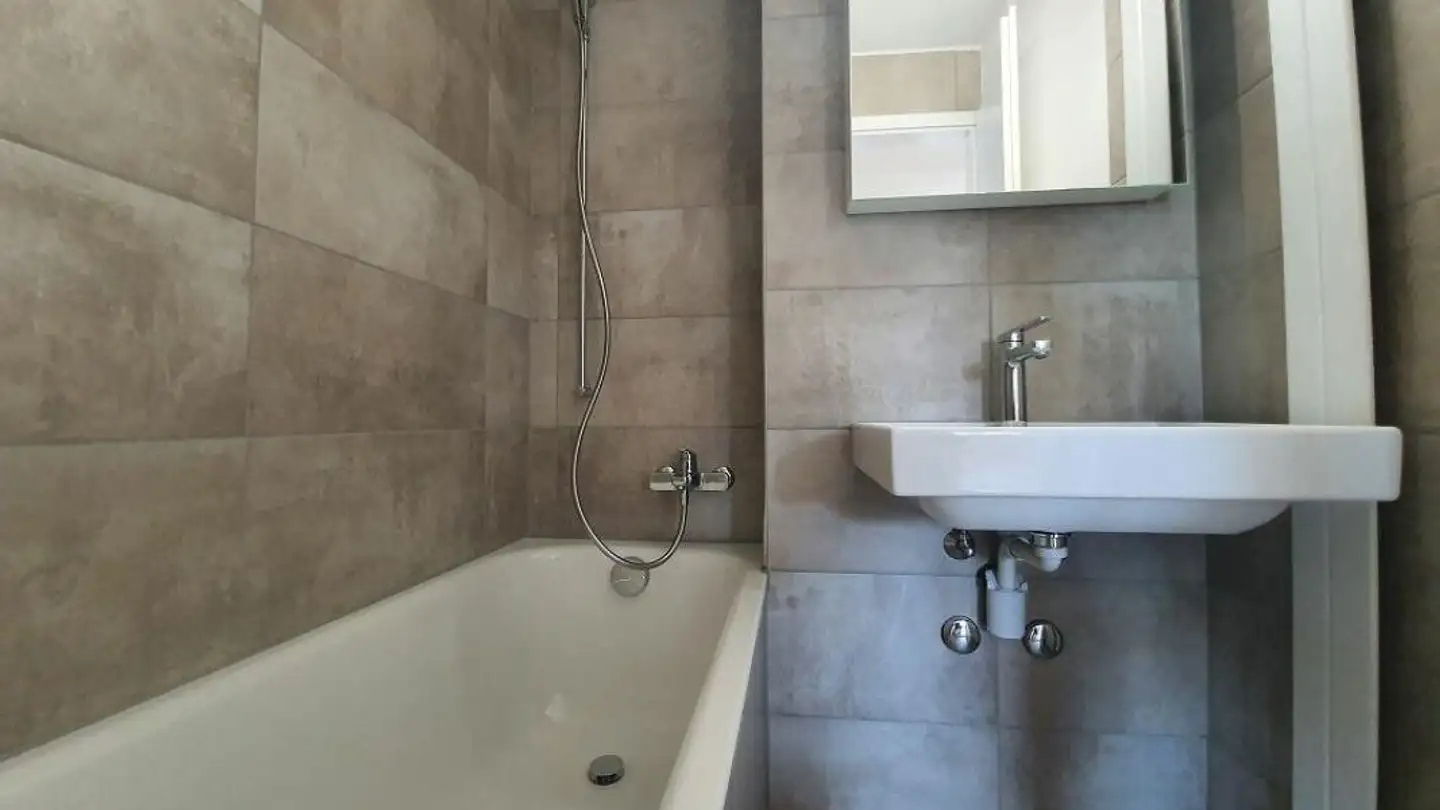 Apartment for rent - Hauptstrasse 68, 8246 Langwiesen - Photo 3