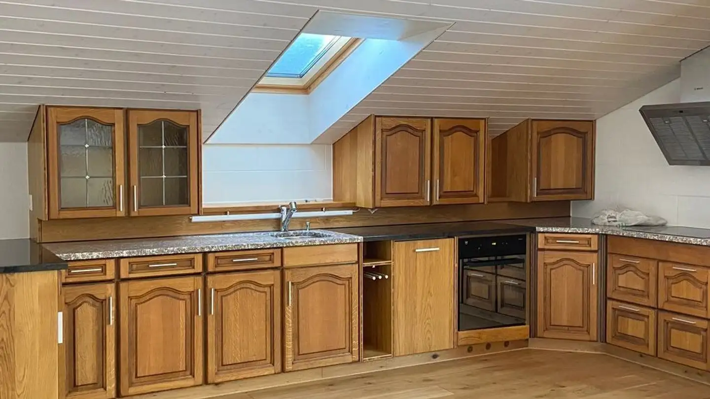 Dachgeschosswohnung mieten - Schulgässli 10, 4583 Aetigkofen