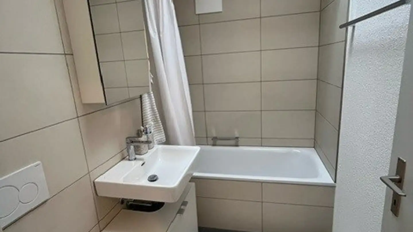 Attic flat for rent - St. Gallerstrasse 56, 9500 Wil SG - Photo 4