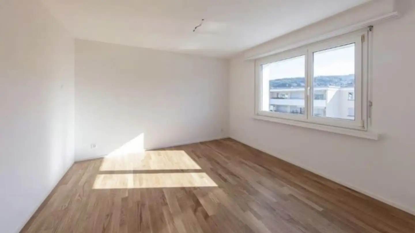 Wohnung mieten - Sindelenstrasse 4, 8340 Hinwil - Foto 2