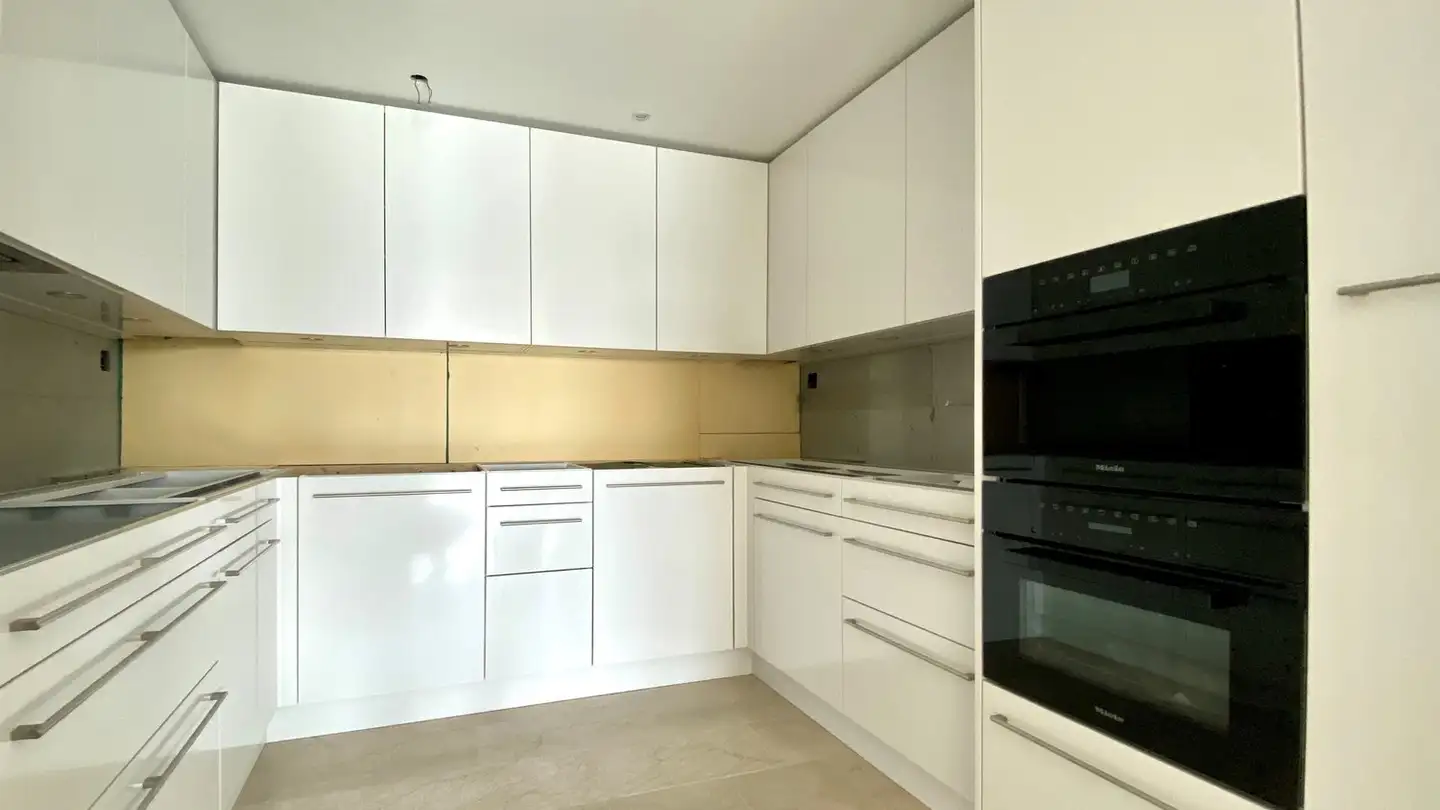 Apartment for rent - Route De La Montagne-De-Diesse / Tessenbergstrasse 24b, 2505 Biel/Bienne - Photo 4