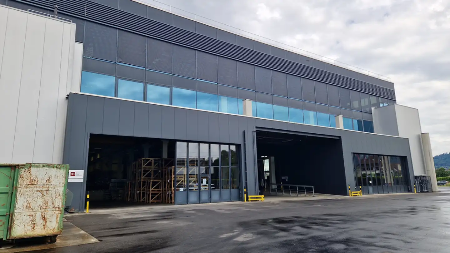 Commercial for rent - Schorenstrasse 39, 3645 Gwatt (Thun) - Photo 2