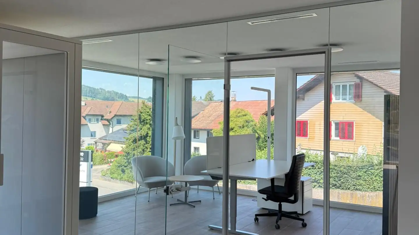 Spazio ufficio in affitto - Neudorfstrasse 32, 5734 Reinach AG - Photo 2