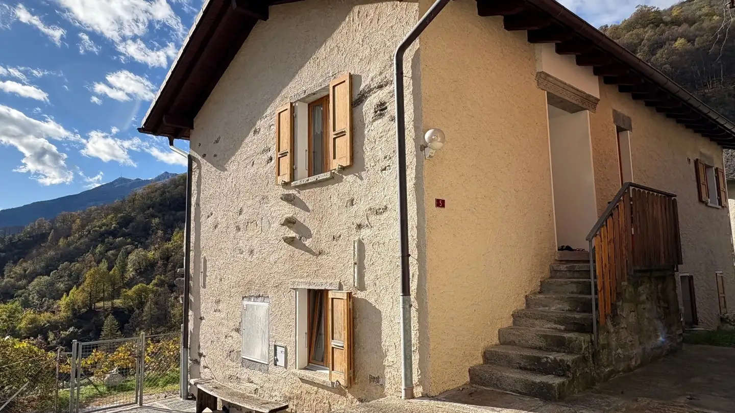 Einfamilienhaus mieten - 6723 Marolta