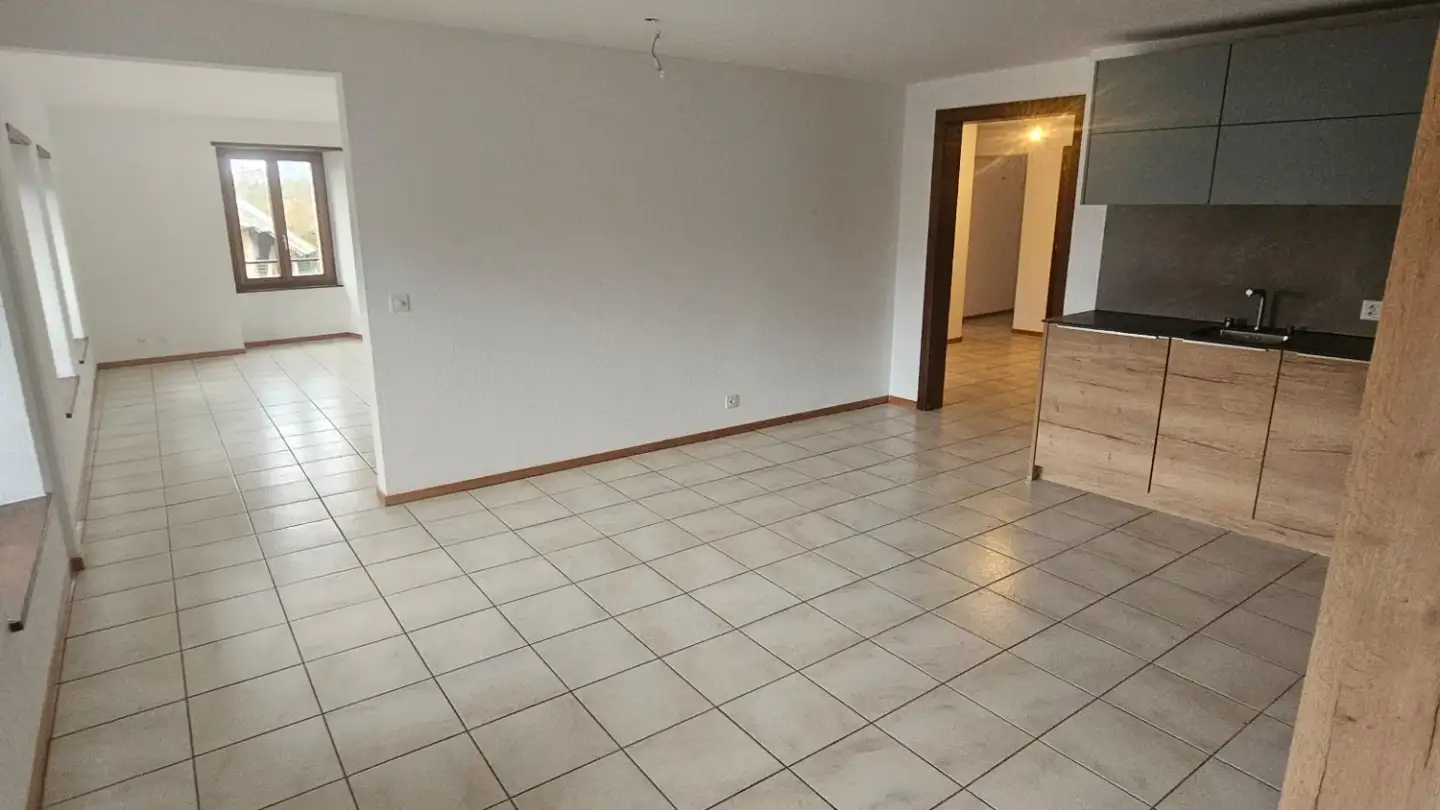 Appartement à louer - Rue Du Jura 3, 1443 Champvent