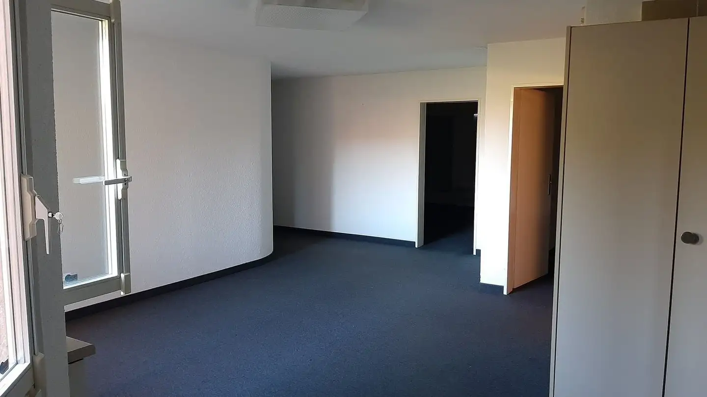 Bürofläche mieten - Aathalstrasse 19, 8610 Uster - Foto 2