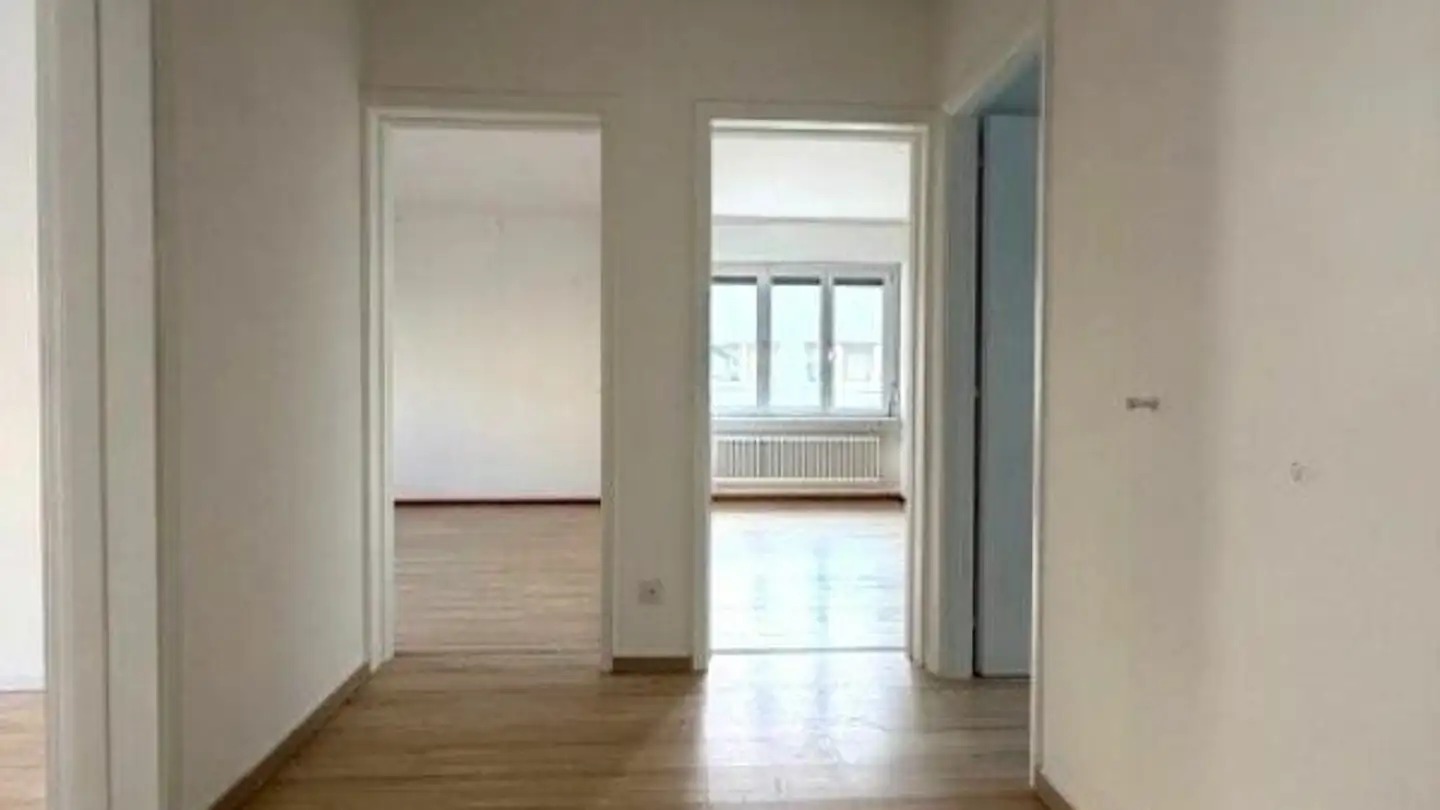 Apartment for rent - Via Franco Zorzi 7, 6900 Paradiso - Photo 4