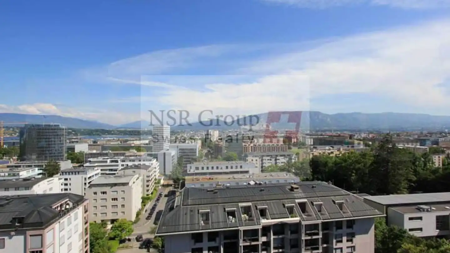 Apartment for rent - 1209 Genève - Photo 2