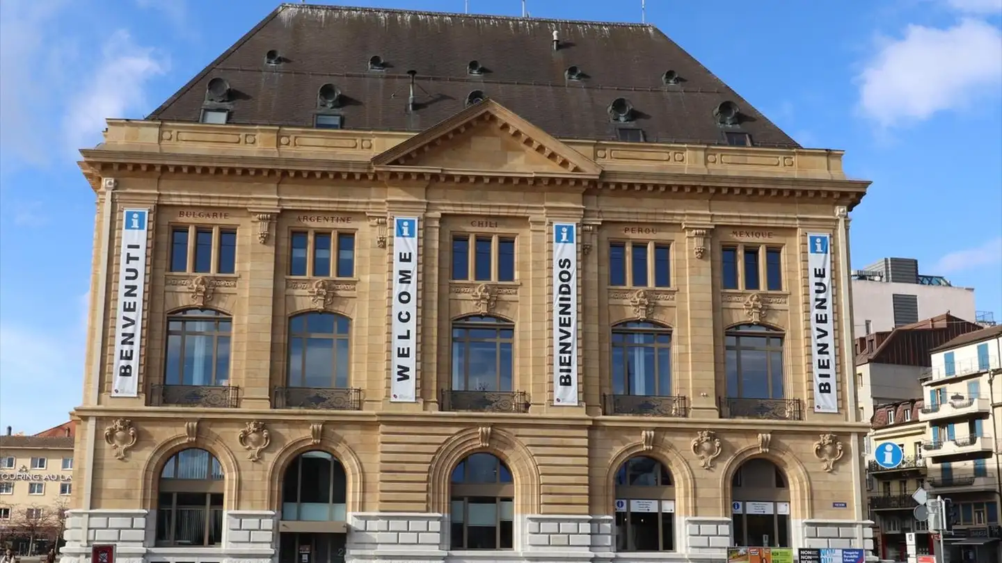 Gewerbe mieten - Rue des Parcs 86, 2000 Neuchâtel
