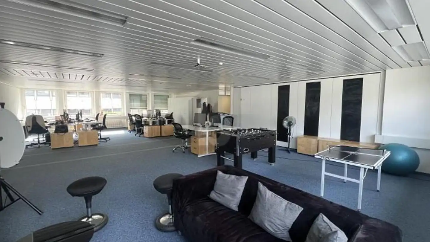 Office space for rent - 4600 Olten - Photo 2