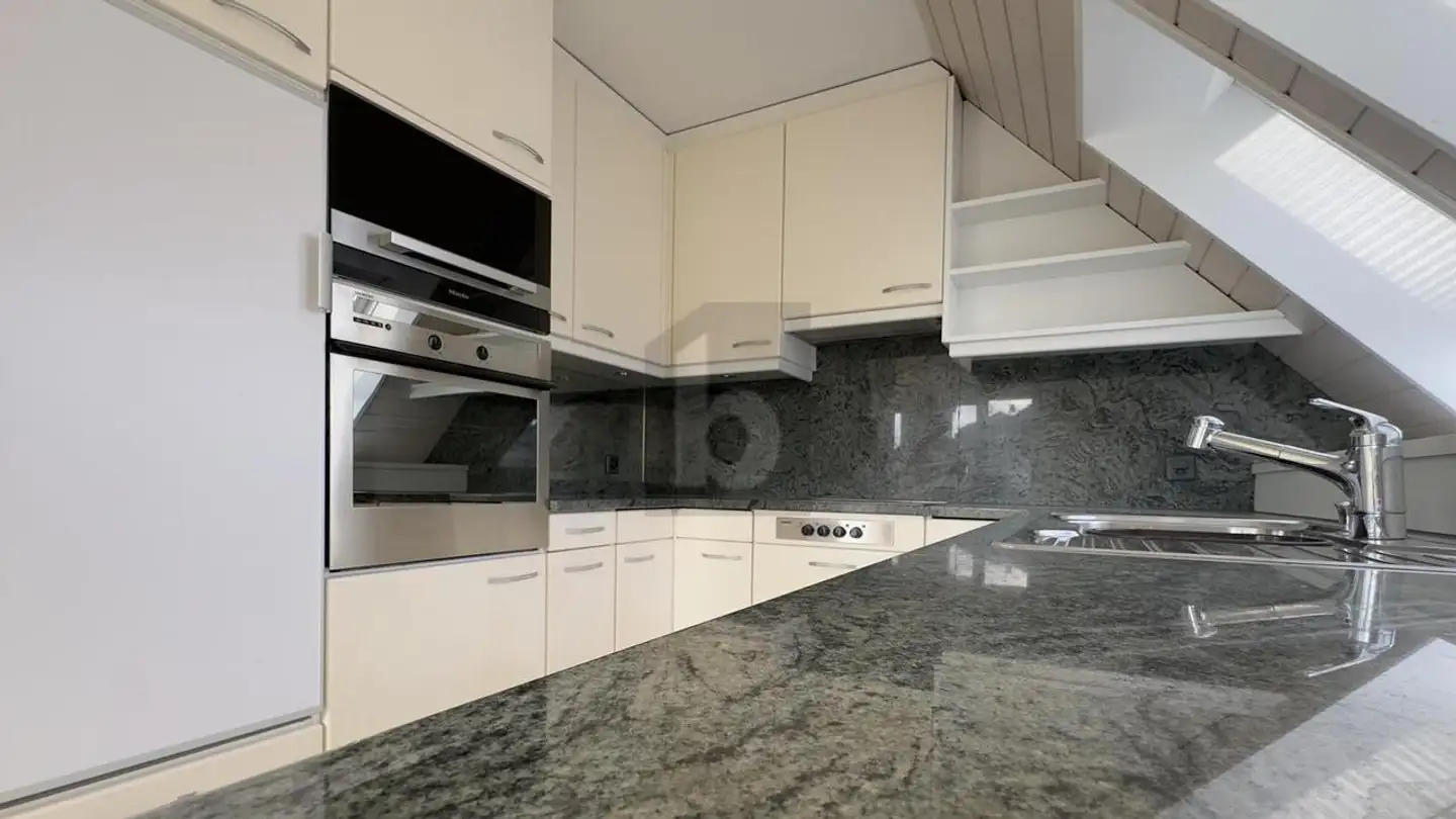 Attique à louer - 8626 Ottikon (Gossau ZH) - Photo 2