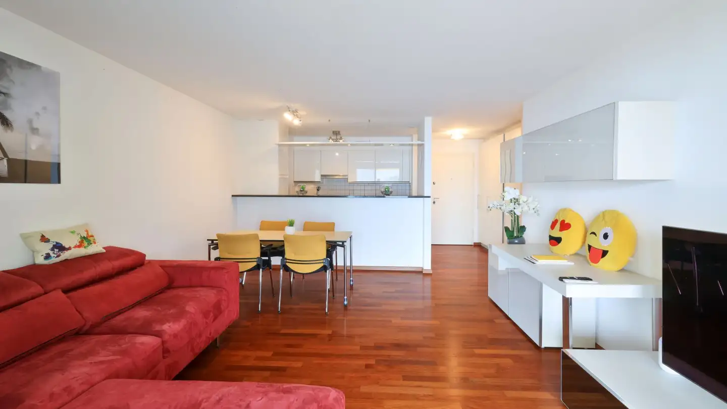 Wohnung mieten - Lungolago Giuseppe Motta 2b, 6600 Locarno - Foto 4