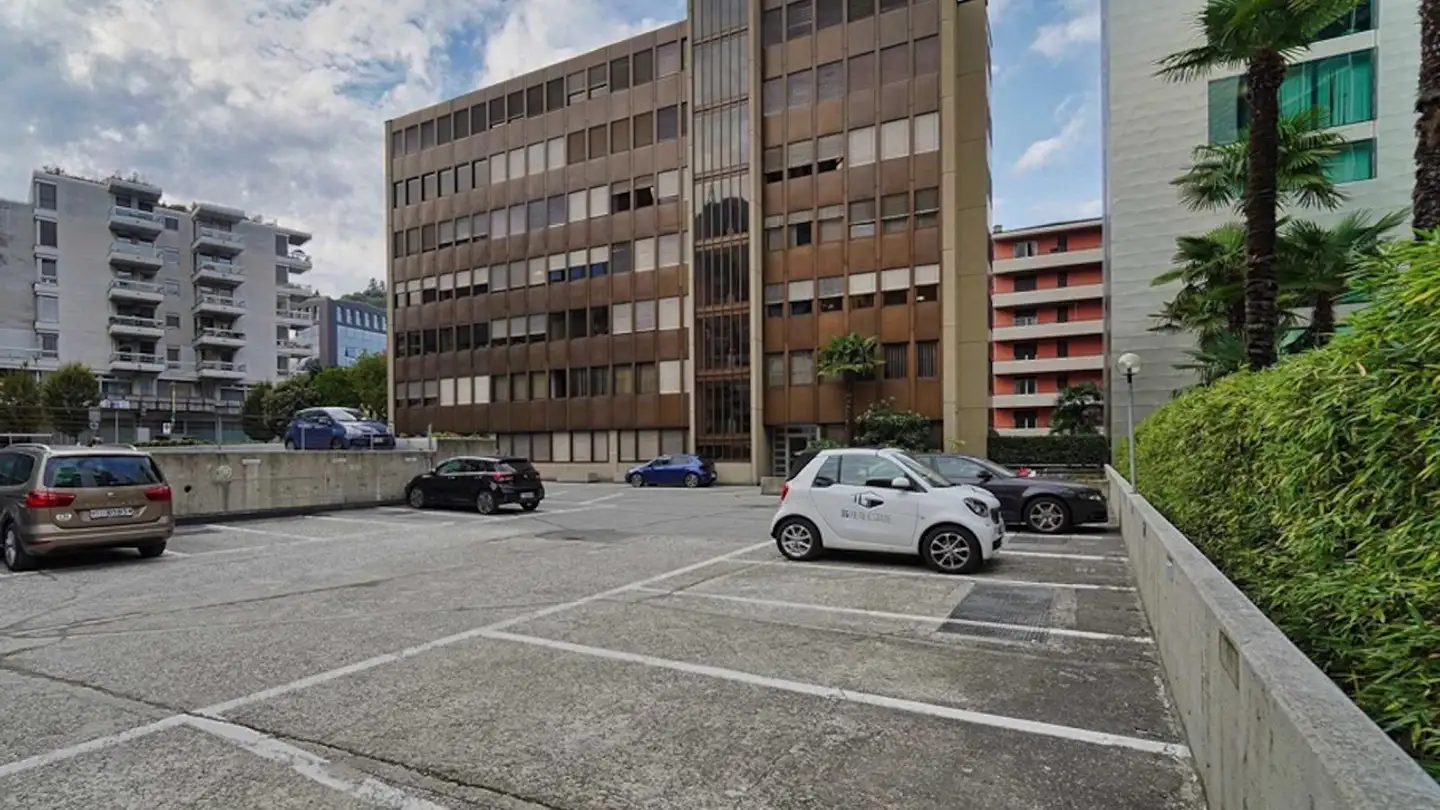 Boucherie à louer - 6900 Paradiso