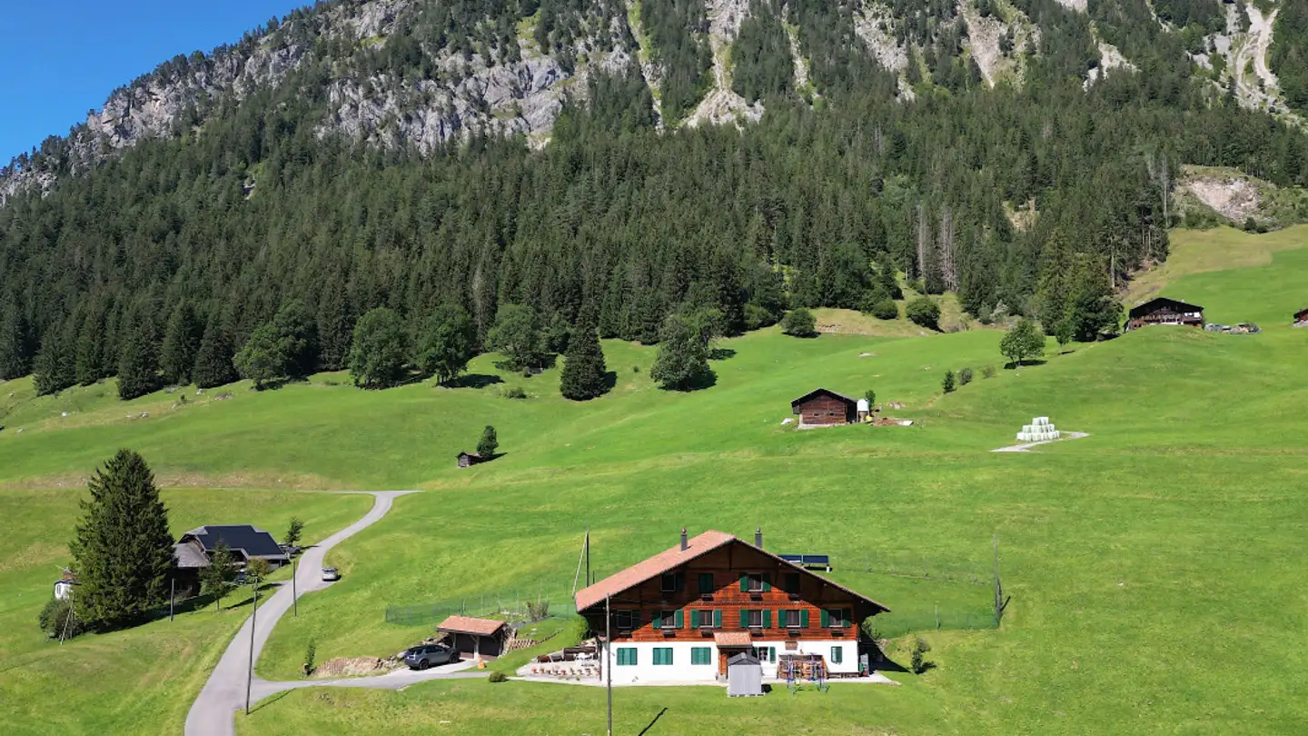 Einfamilienhaus kaufen - L'etivaz, 1660 L'Etivaz