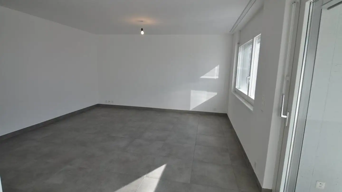 Apartment for rent - Avenue Du Bietschhorn 23b, 1950 Sion - Photo 2