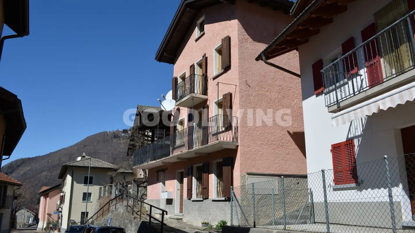 Casa a schiera in vendita - 6584 Carena - Photo 2