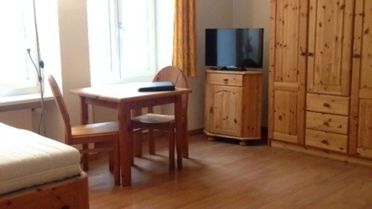 Apartment for rent - Brinerstrasse 4, 8003 Zürich - Photo 2