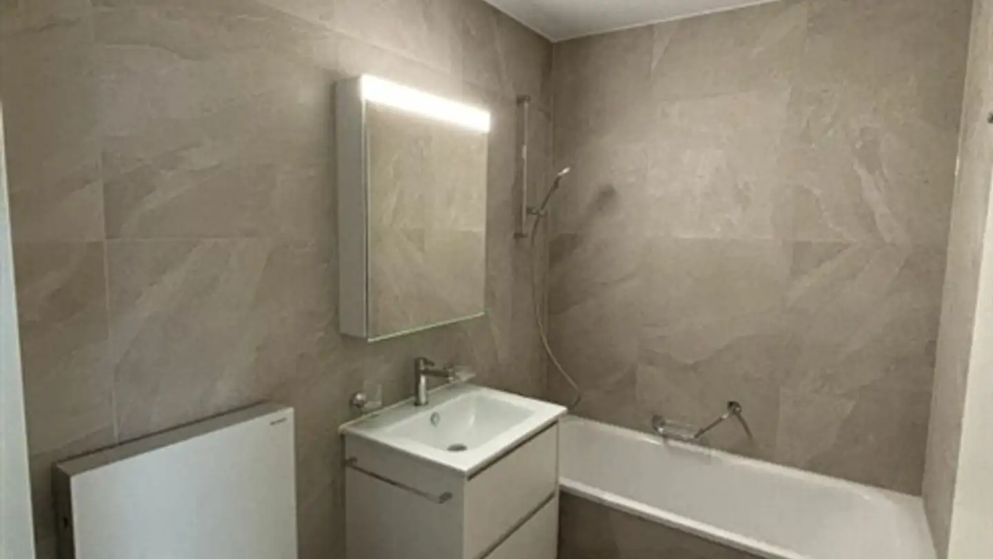 Appartamento in affitto - Rue De Chasseral 4, 2053 Cernier - Foto 2