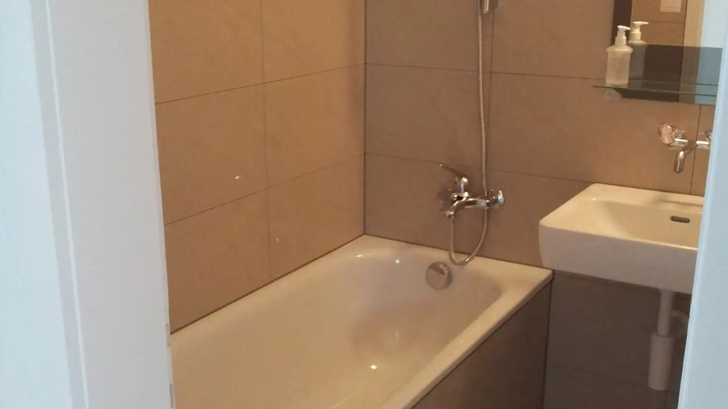 Appartamento in affitto - Untere Haldenstrasse 14, 8196 Wil ZH - Foto 4