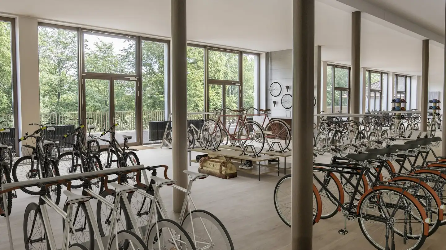 Gewerbe mieten - Winterthurerstrasse 710, 8247 Flurlingen