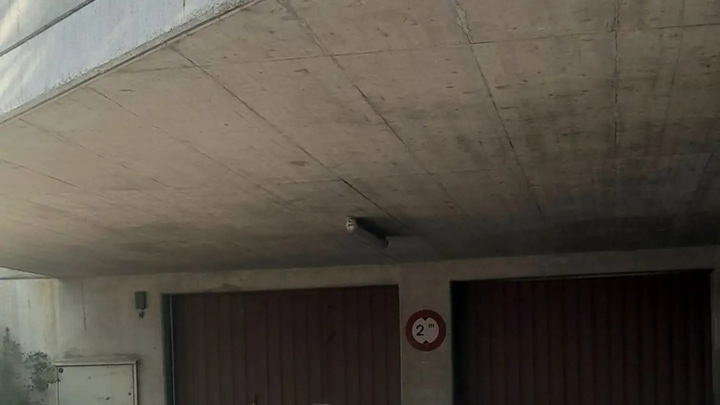 Garage singolo in affitto - Rue Du Chalet 16, 2300 La Chaux-de-Fonds