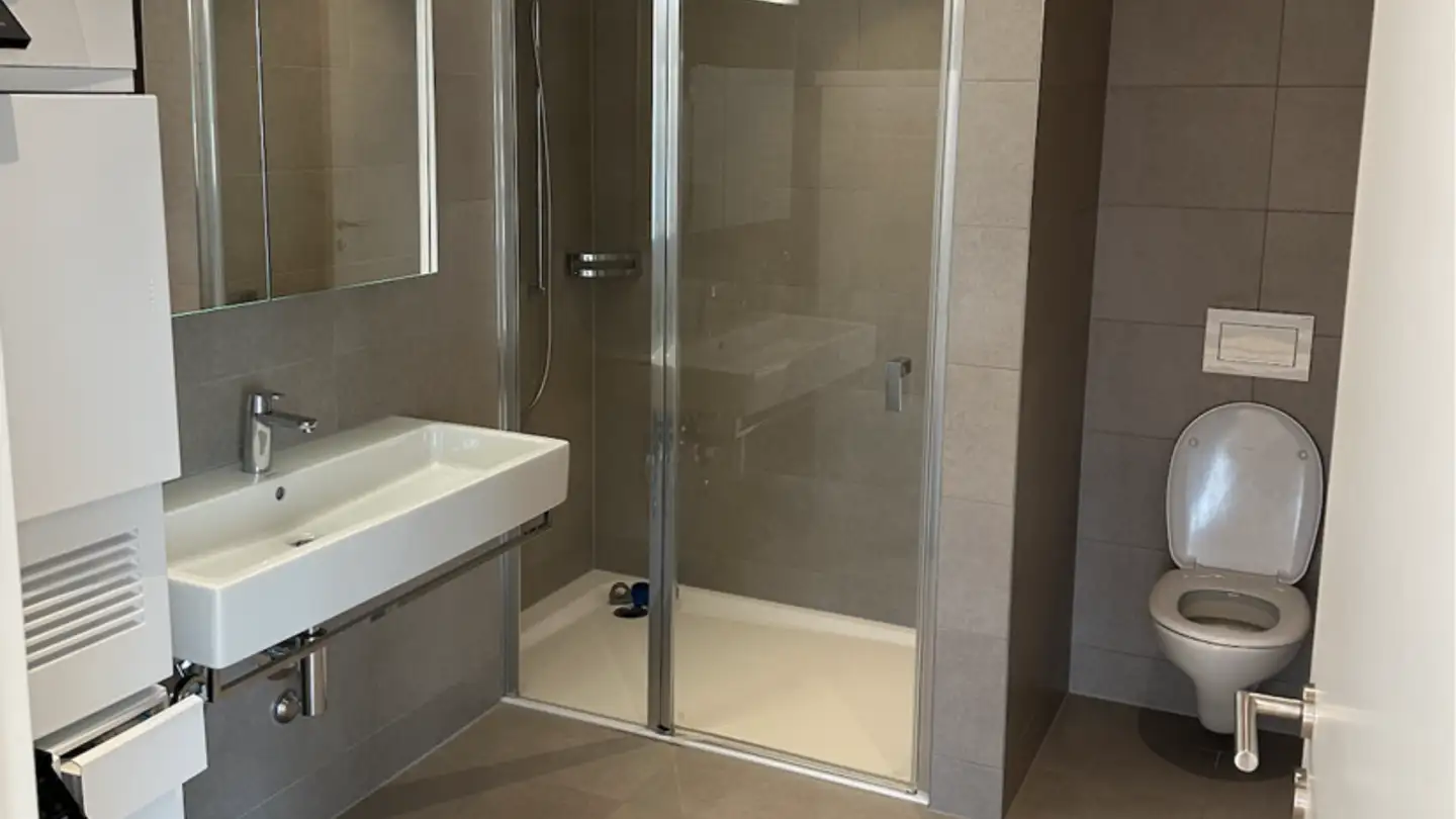 Wohnung mieten - Plattenstrasse 12, 8152 Glattbrugg - Foto 3