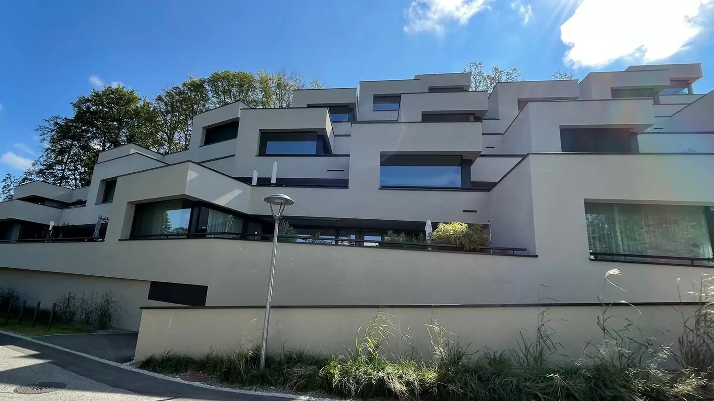 Tiefgaragenstellplatz mieten - Hohlenweg 2, 3072 Ostermundigen