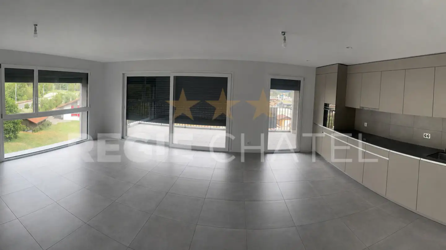Apartment for rent - Impasse Verte, 1635 La Tour-de-Trême - Photo 2