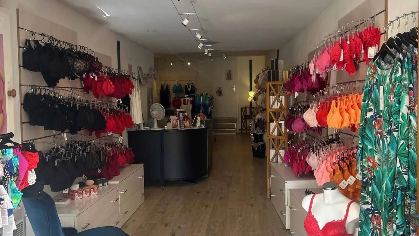 Commercial for rent - 1350 Orbe