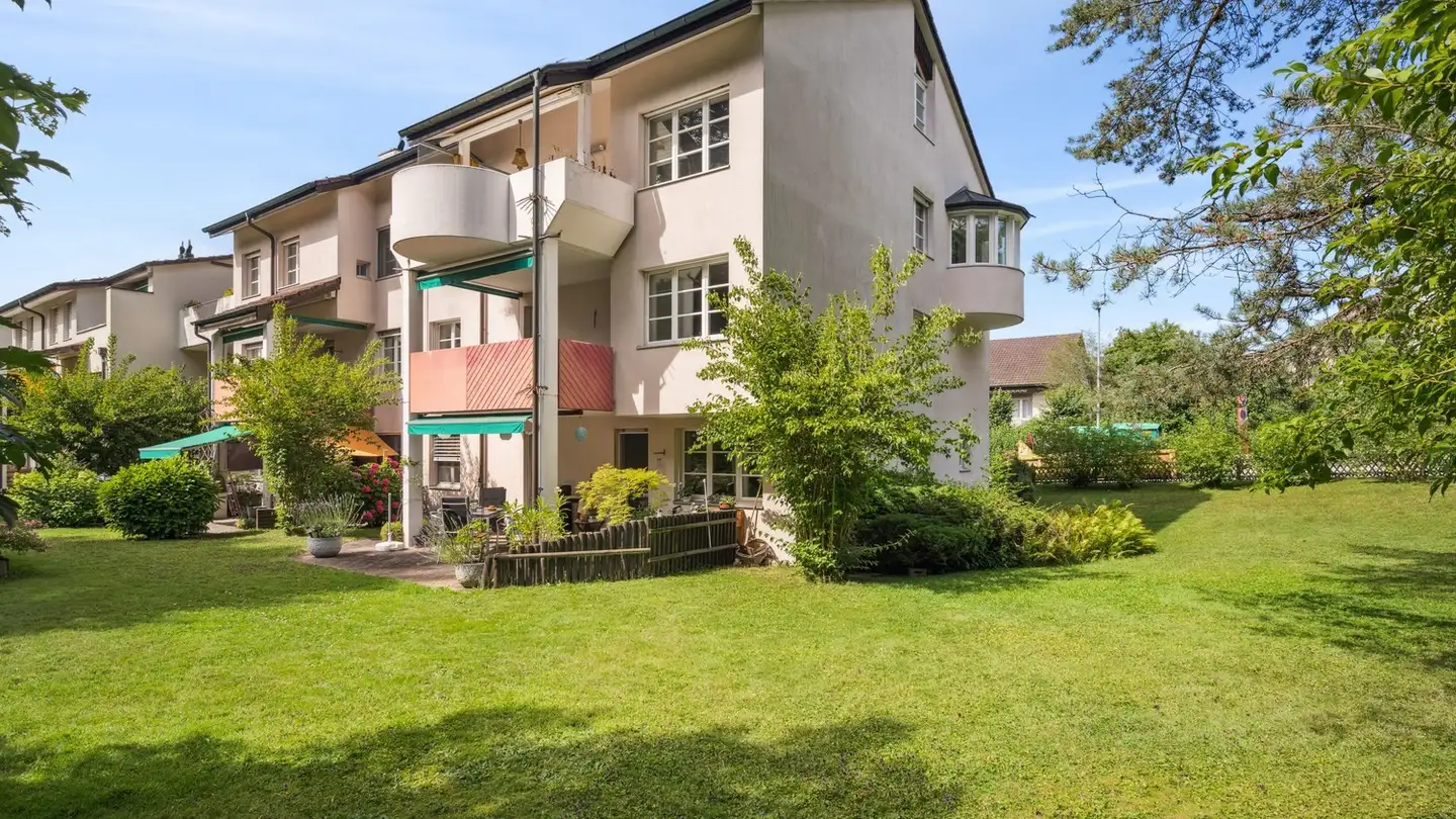 Garage individuel à louer - Hagenholzstrasse 1, 8302 Kloten