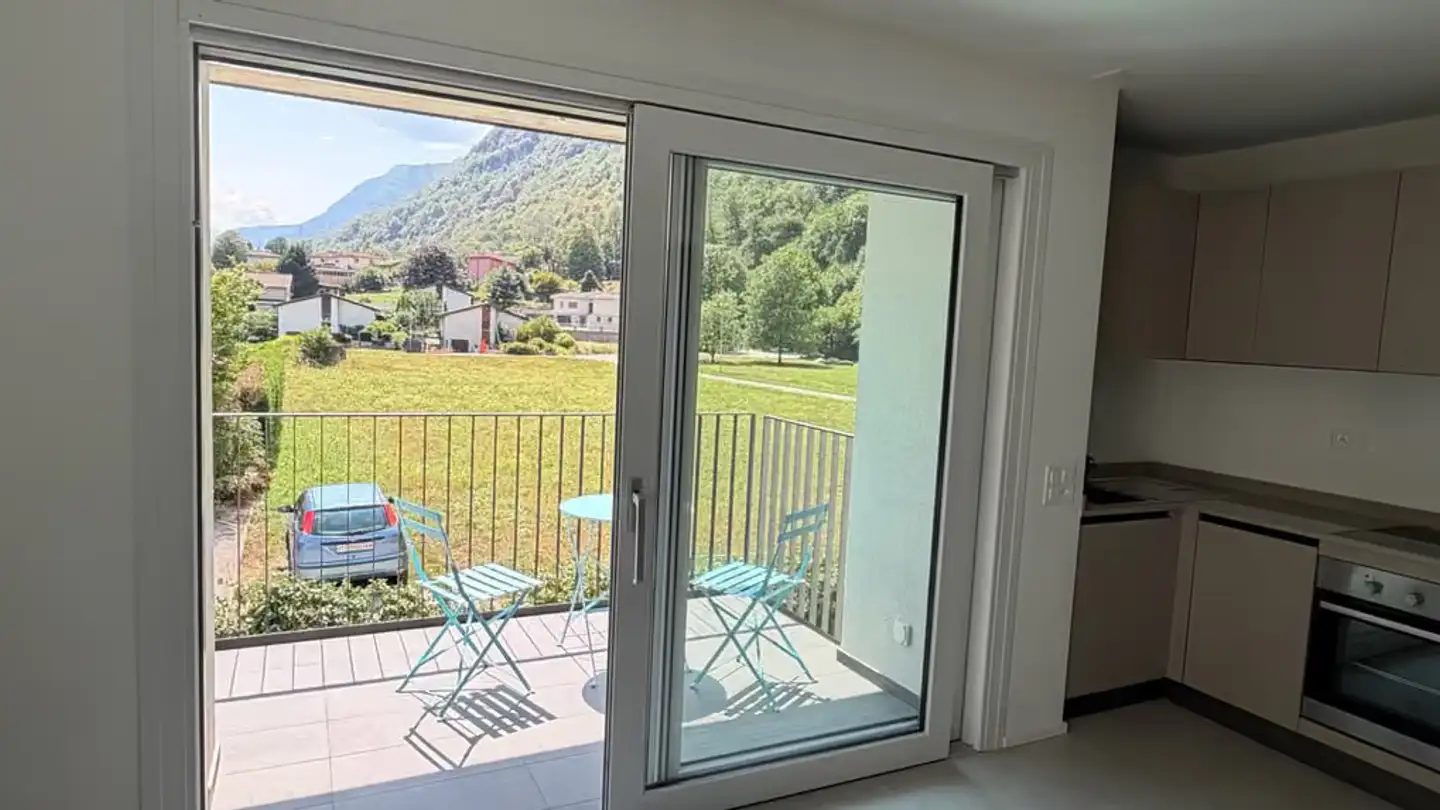 Appartement à louer - Via Sabbione, 6707 Iragna - Photo 2