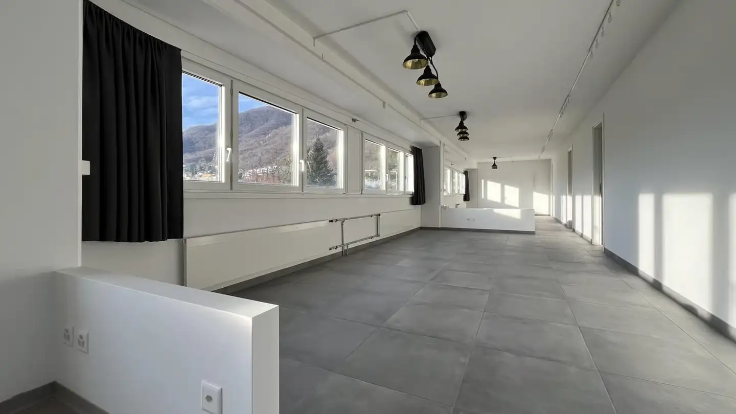 Appartement à louer - 6930 Bedano