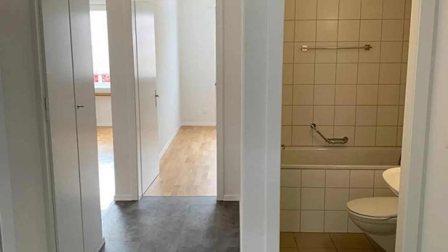 Appartamento in affitto - Dorfbachstrasse 50, 3098 Köniz - Foto 2