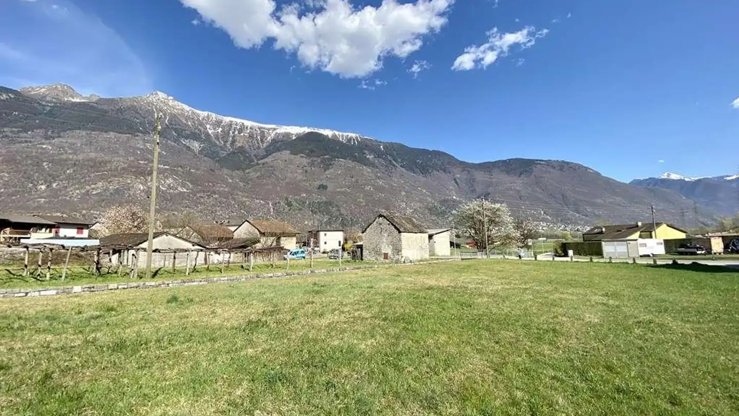 Terreno edificabile in vendita - 6523 Preonzo