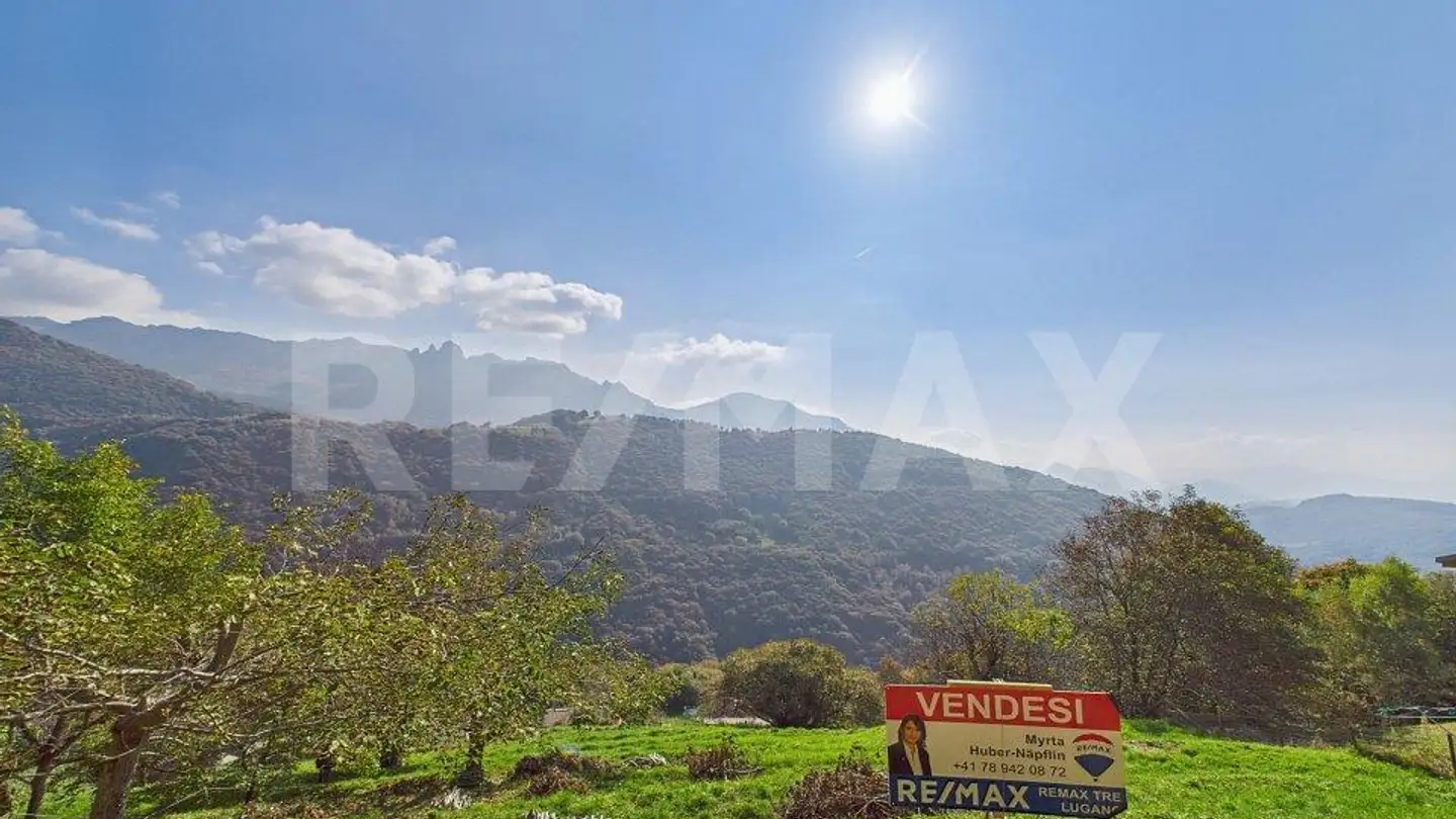 Constructible plot for sale - Bidogno, 6958 Corticiasca