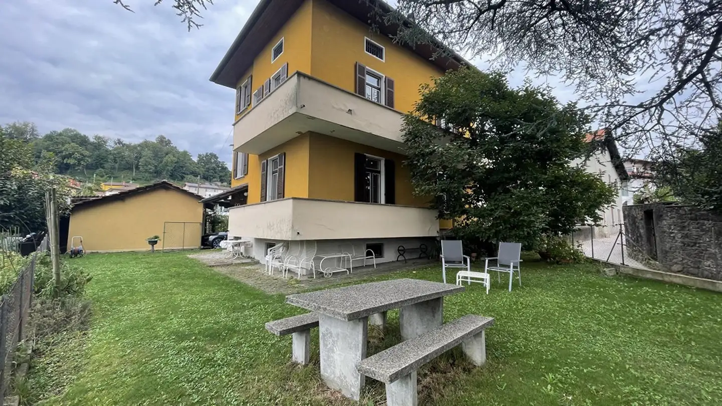 Einfamilienhaus kaufen - 6877 Coldrerio