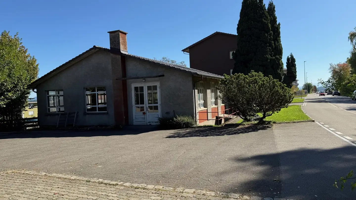 Commerciale in affitto - Wehntalerstrasse 10, 8162 Steinmaur