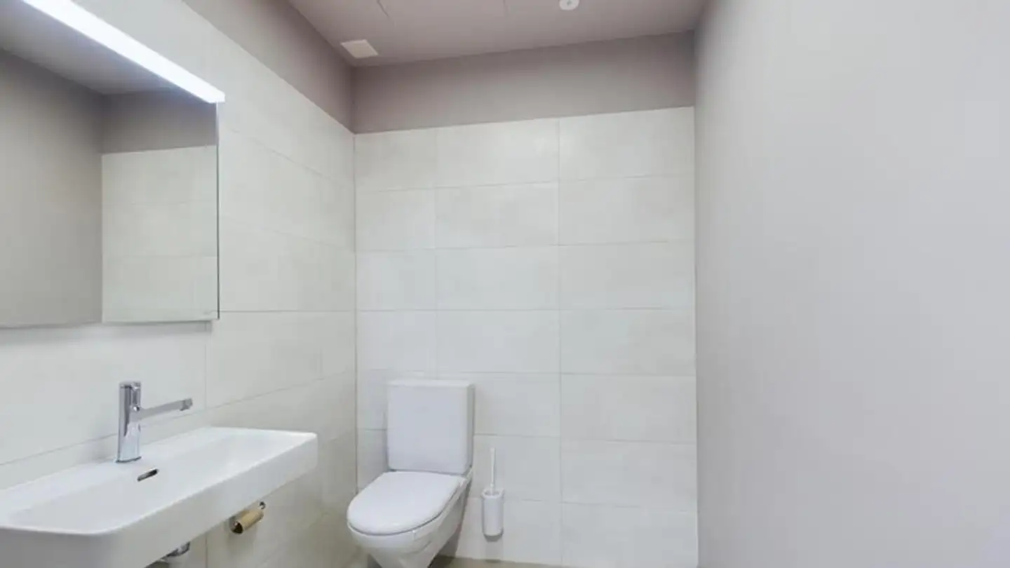 Mischgenutztes Gebäude mieten - Place Du 7 Février 2, 1400 Yverdon-les-Bains