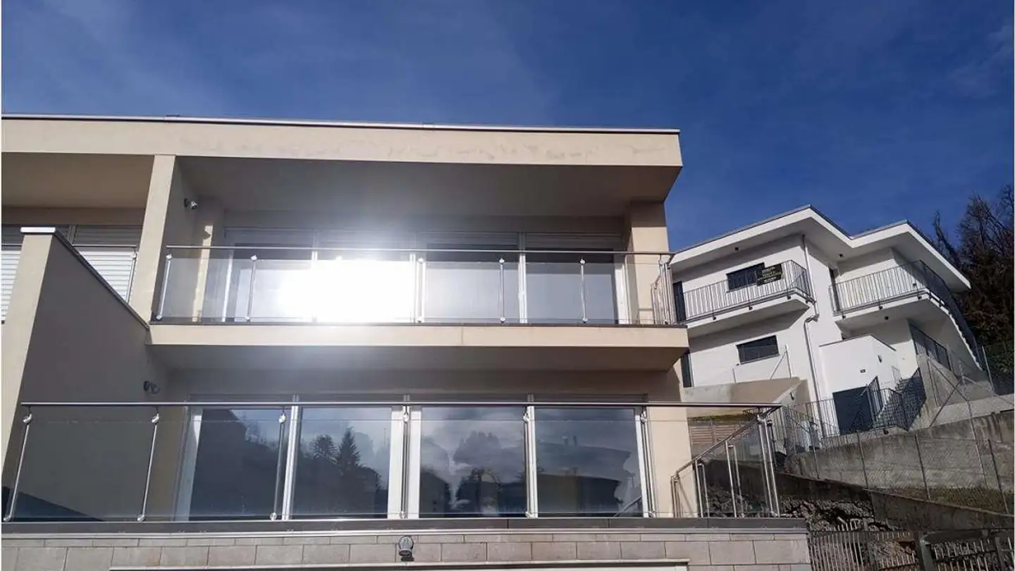 Wohnung mieten - 6864 Arzo