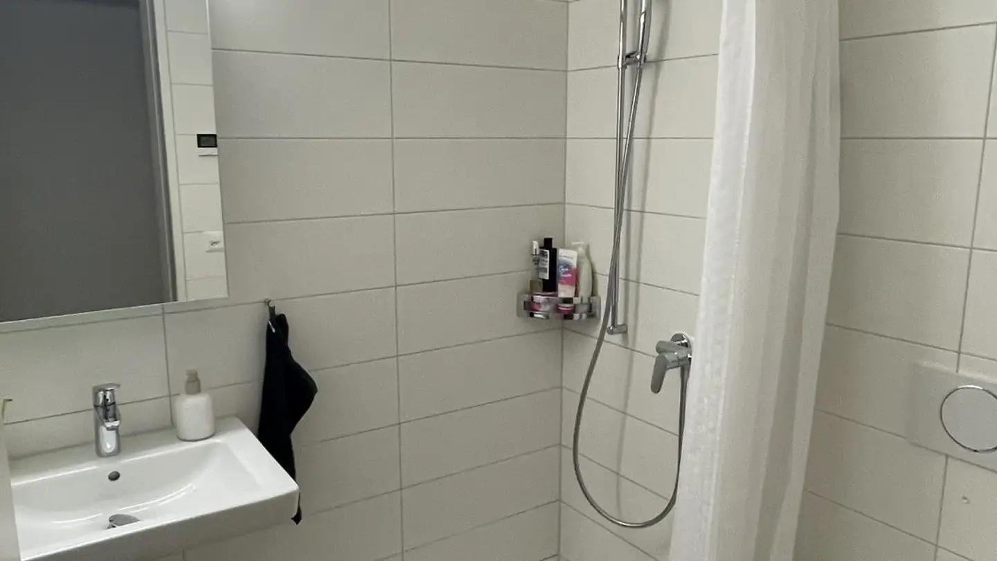 Chambre à louer - Rue Jakob-Stämpfli / Jakob-Stämpfli-Strasse 116b, 2502 Biel/Bienne - Photo 3