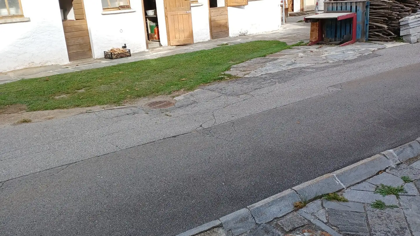 Stanza singola in affitto - Capèss 13, 6719 Aquila - Photo 3