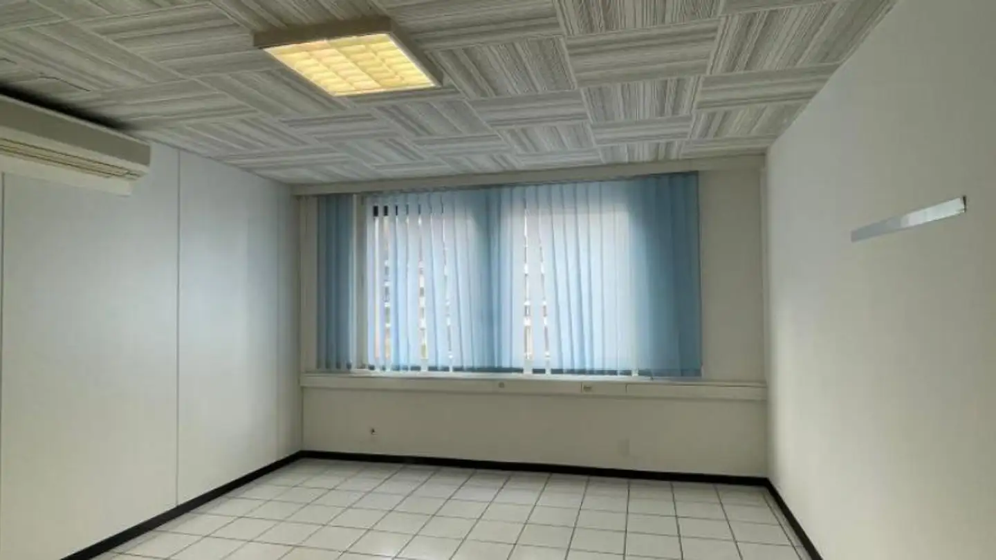 Spazio ufficio in affitto - Via Cantonale 24, 6802 Rivera - Foto 2