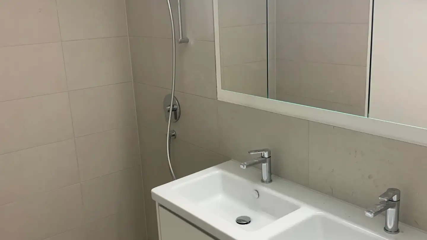 Appartement à louer - Bücklerstrasse 7, 8181 Höri - Photo 2