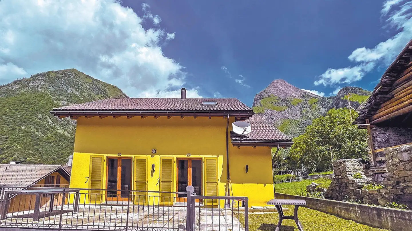 Einfamilienhaus kaufen - Solario, 6718 Olivone - Foto 2