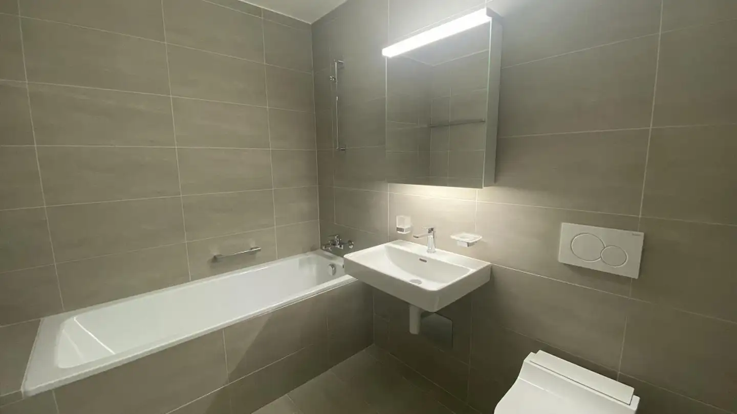 Apartment for rent - Route Du Tonkin 1b, 1897 Bouveret - Photo 2