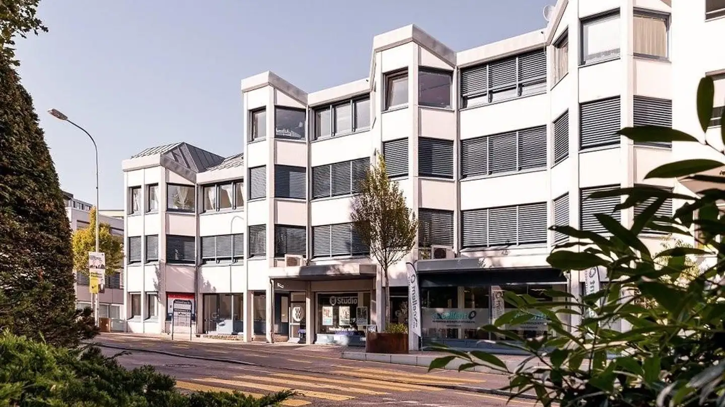 Parcheggio esterno in affitto - Bahnhofstrasse 18, 5600 Lenzburg