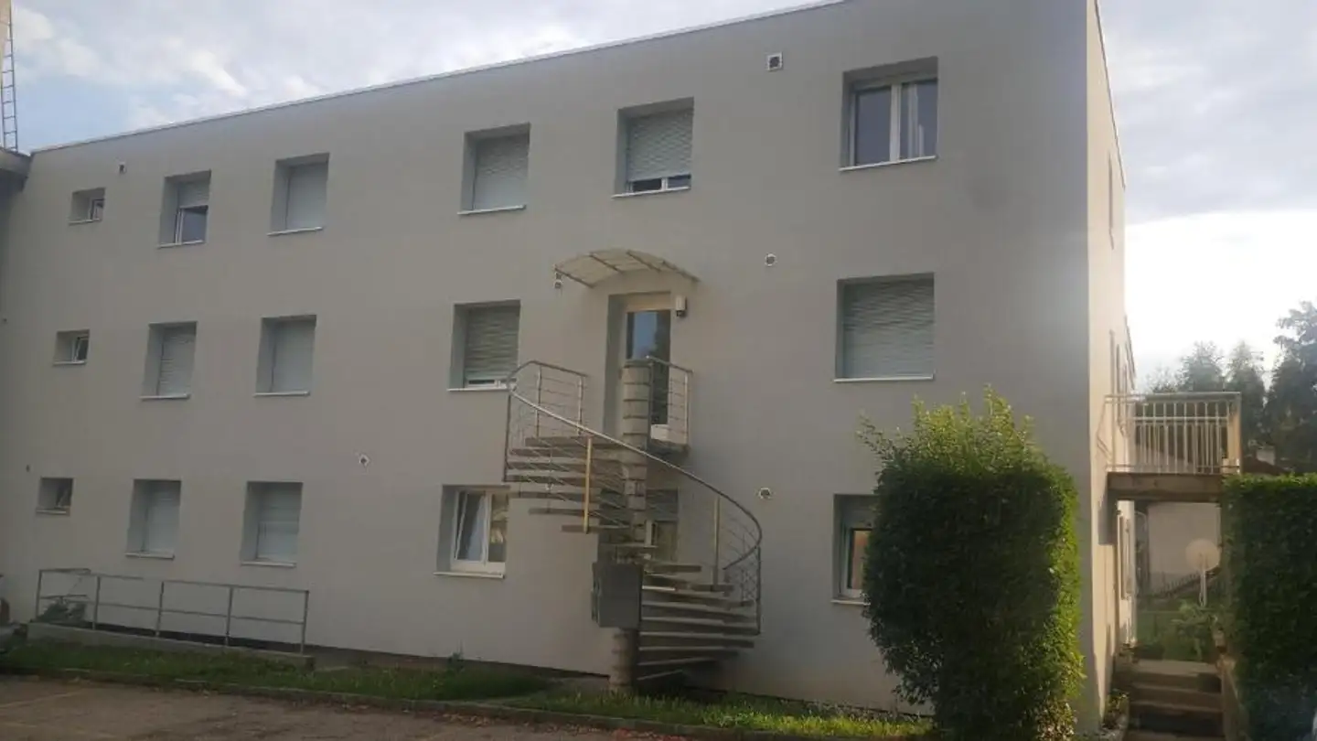 Studio for rent - Rue des Couviers 4, 2074 Marin-Epagnier - Photo 4