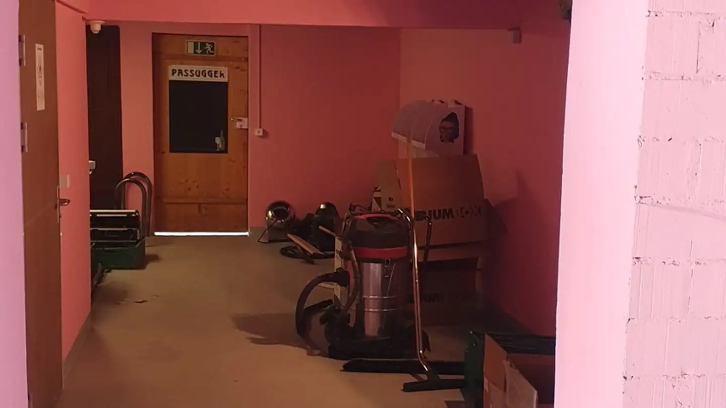 Gewerbe mieten - 8636 Wald ZH