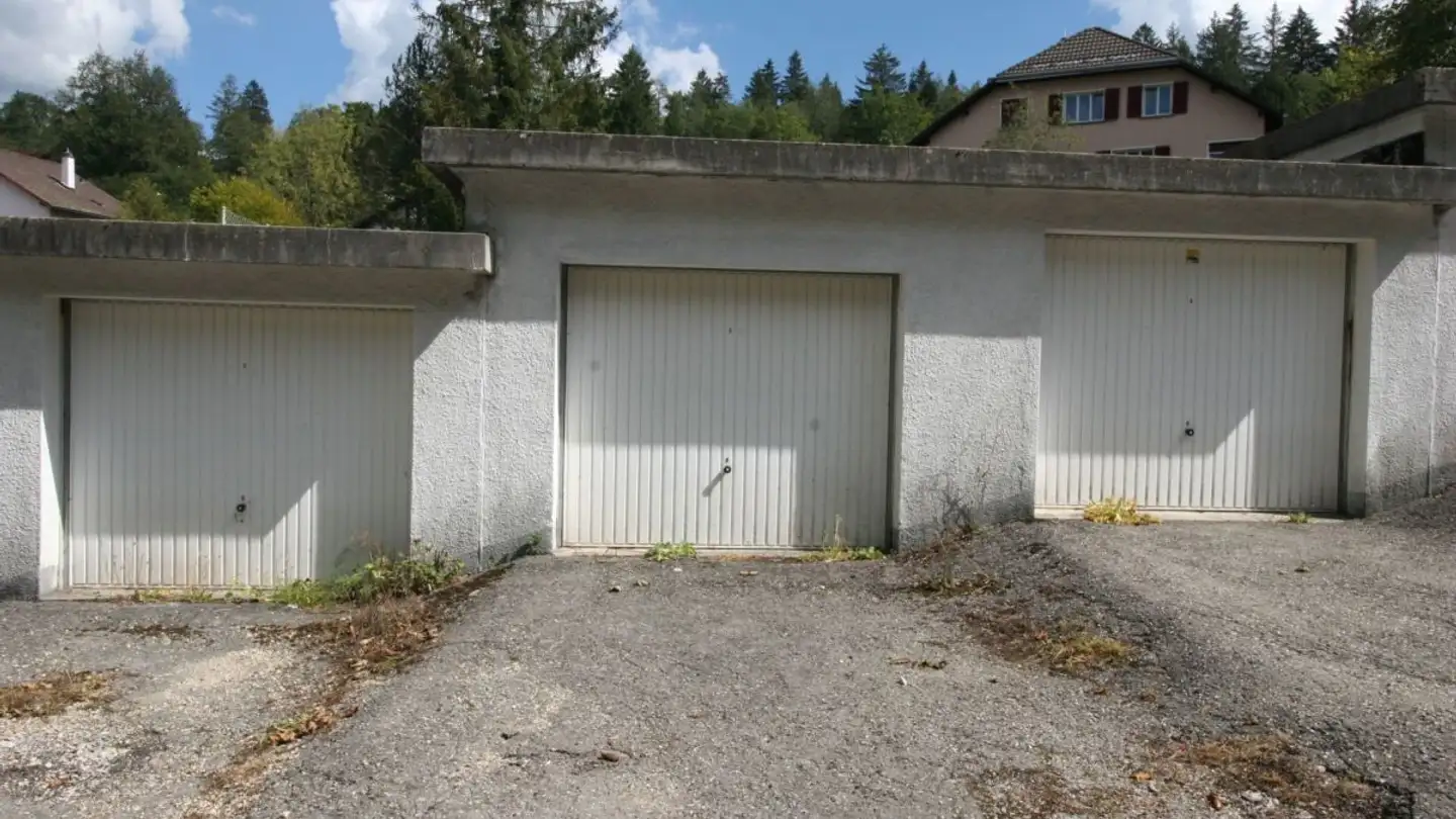 Garage singolo in affitto - Chemin De La Joux-Pélichet, 2400 Le Locle