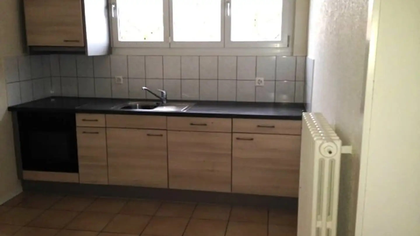 Wohnung mieten - Place Du Régent 5, 2523 Lignières - Foto 3